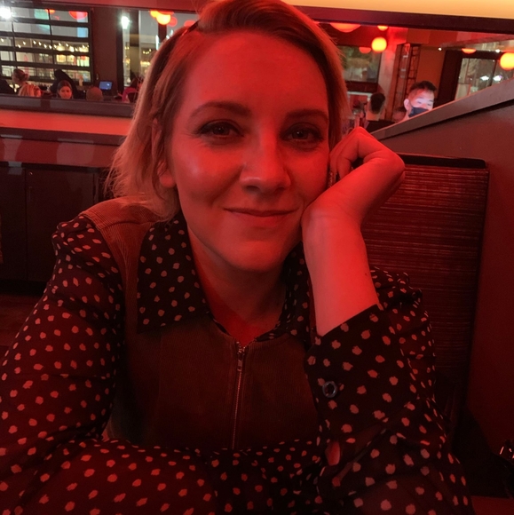 Meet your Posher, Mandy - Picture 1 of 1